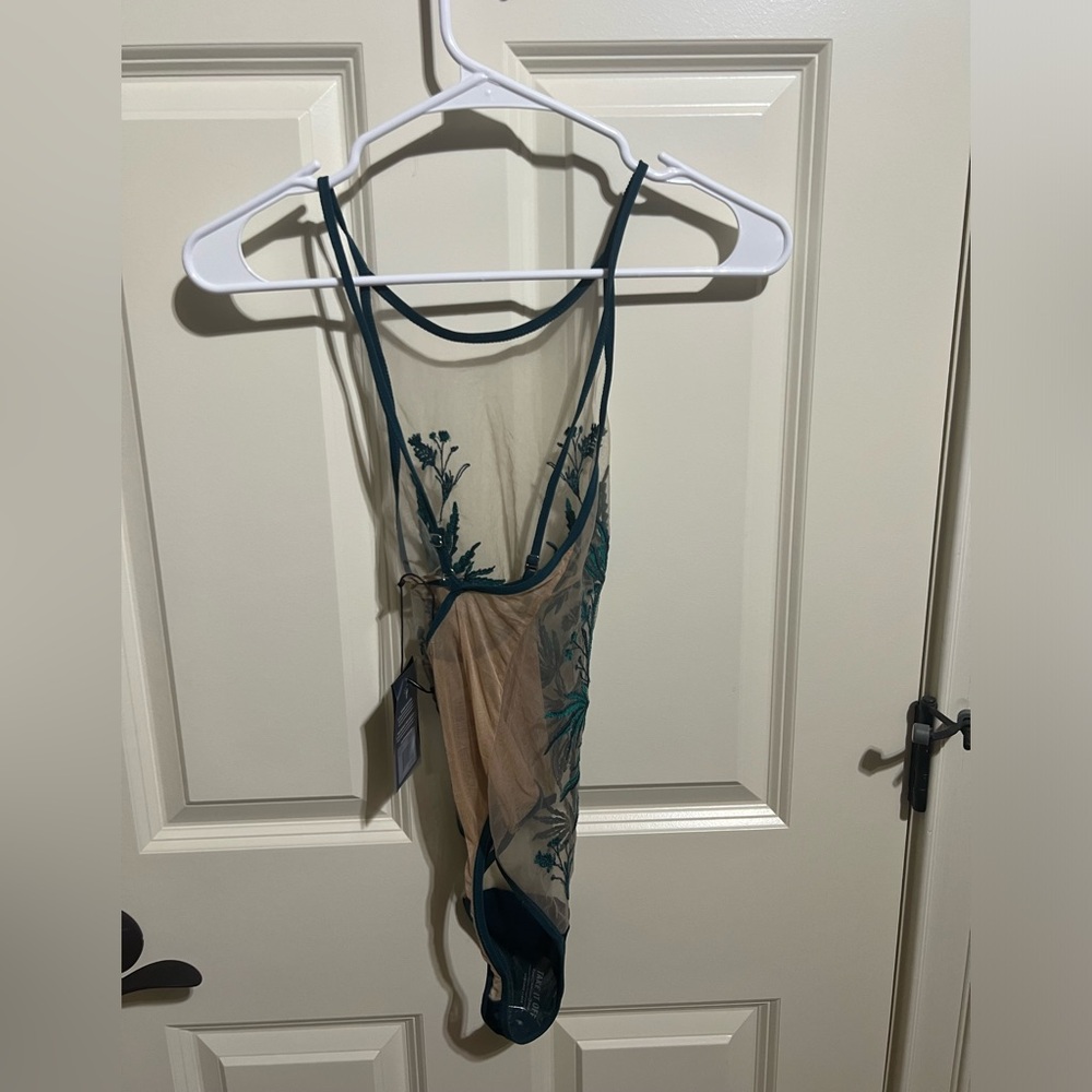 NWT Thistle and Spire Brooklyn Haze Bodysuit - Picture 3 of 4